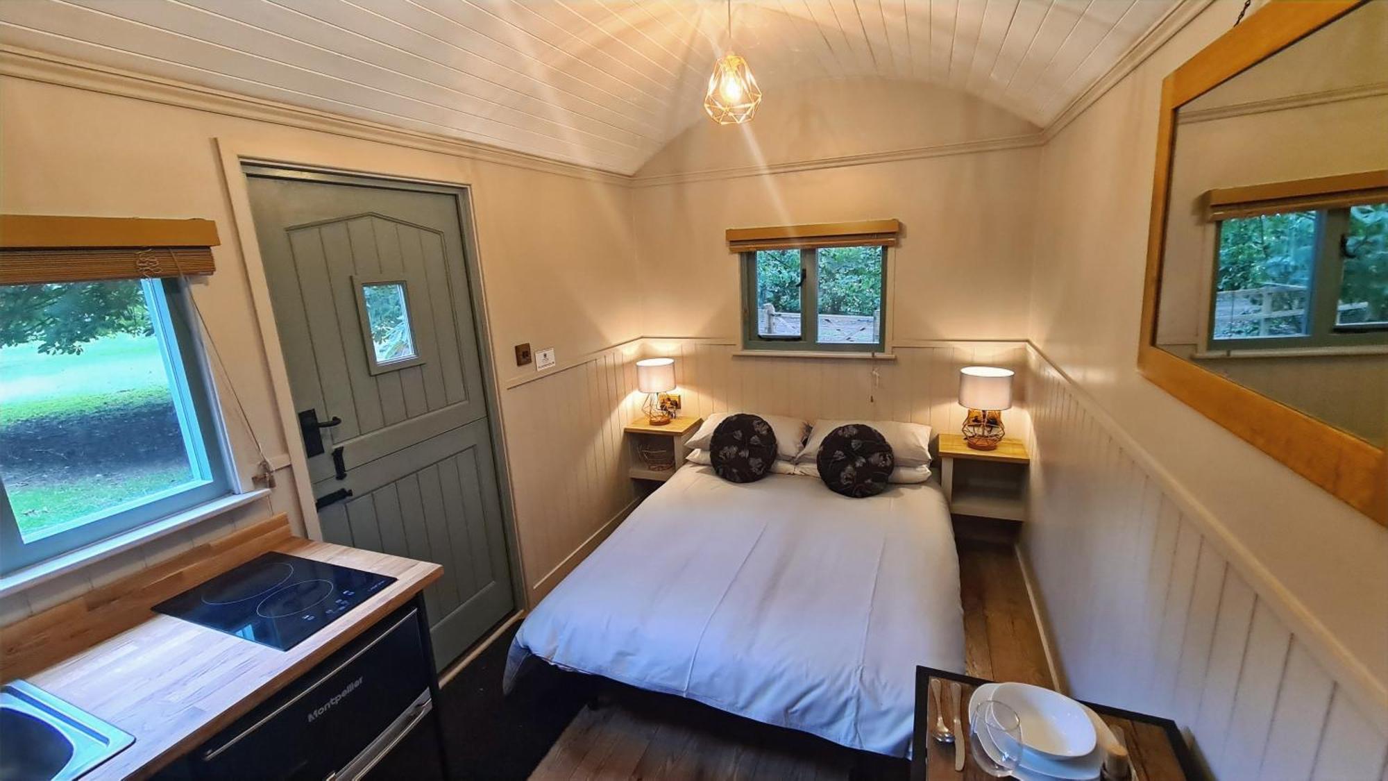 Отель Horsley Hale Farm Glamping Или Номер фото
